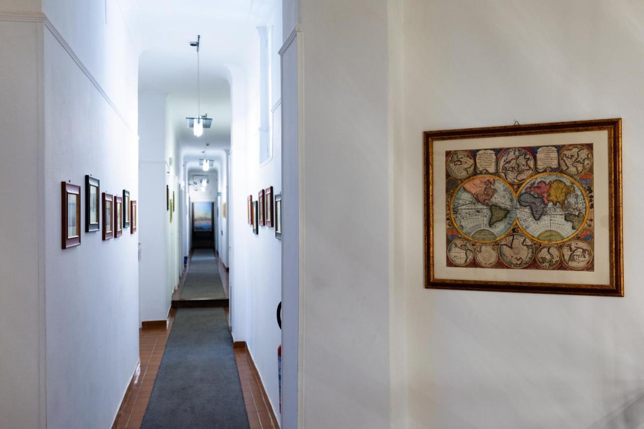 Rex Lifestyle Hotel Naples Luaran gambar